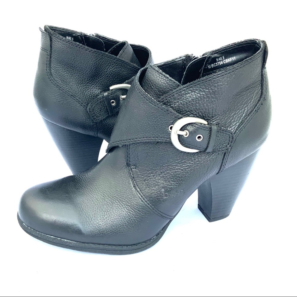 b.o.c. Black Leather Booties size 9 Womens